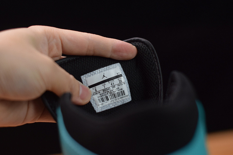 AIR JORDAN 1 MID SOUTH BEACH 852542-306