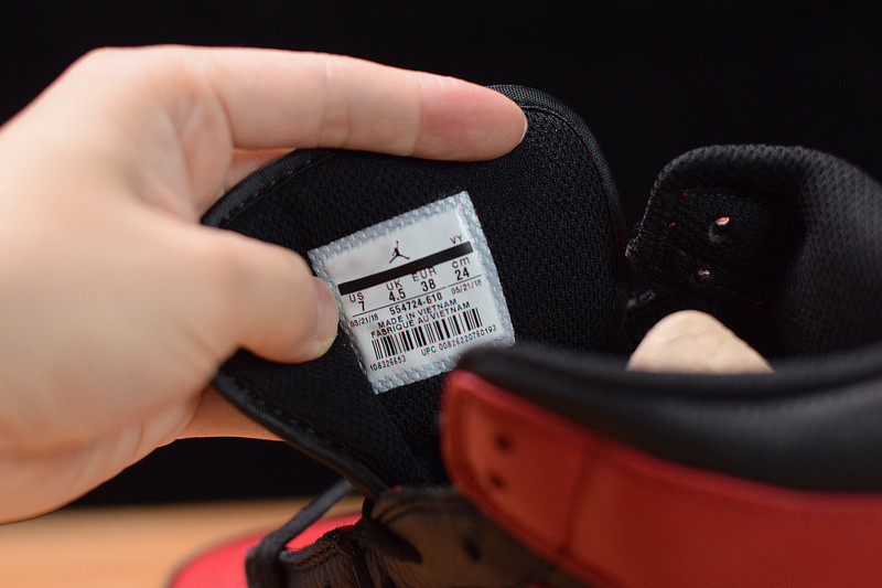 AIR JORDAN 1 MID "GYM RED" 554724-610