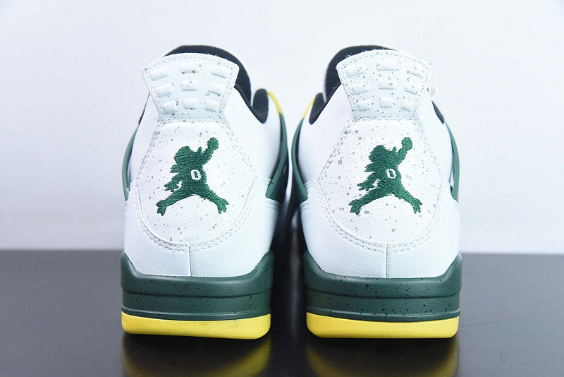 Air jordan 4 Retro "Oregon Ducks Pit Crew