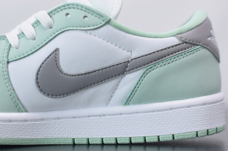 AIR JORDAN 1 LOW OG COLORWAYS CZ0790-100