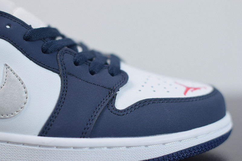 NIKE SB X AIR JORDAN 1 LOW MIDNIGHT NAVY CJ7891-400