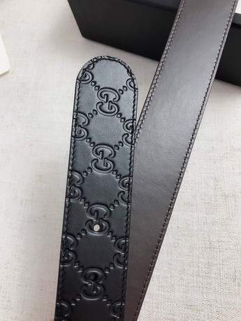 G*u*i belt
