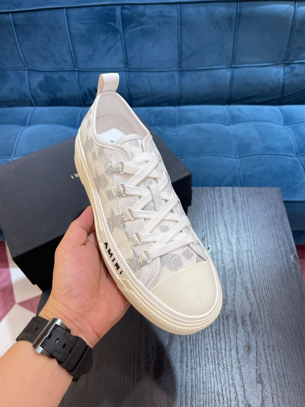 AMIRI stars court sneakers