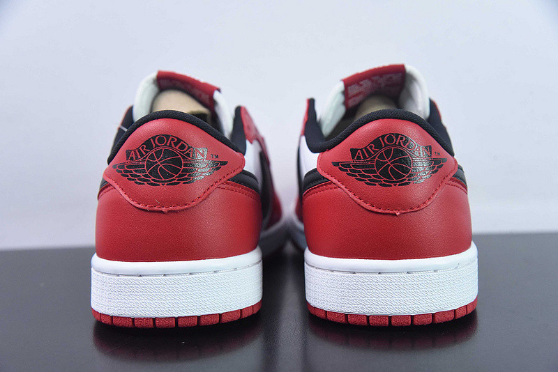 Jordan 1 Retro Low Chicago (2016) 705329-600