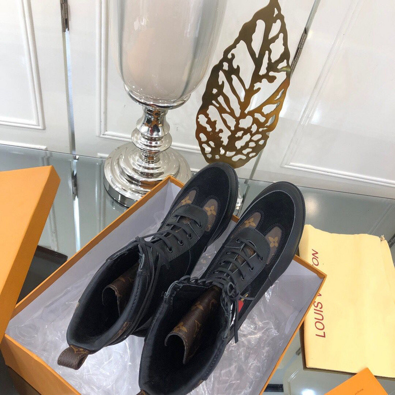 LVT BOOTS