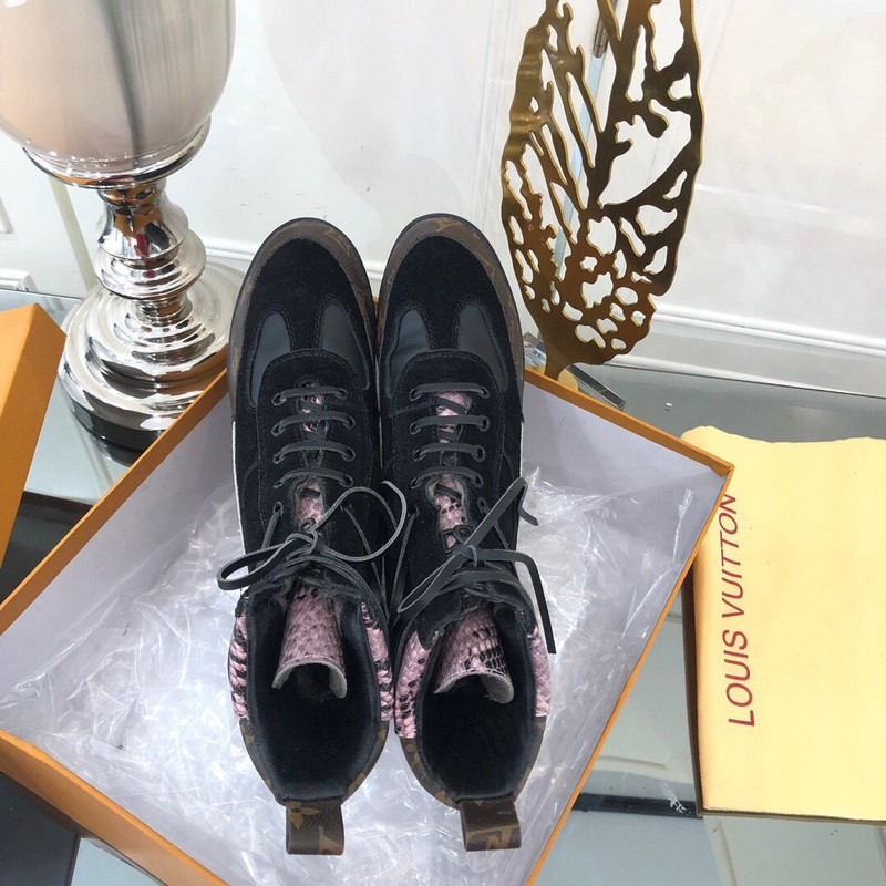 LVT BOOTS
