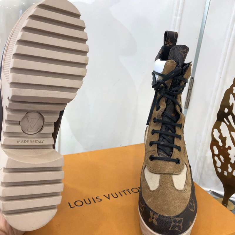 LVT BOOTS