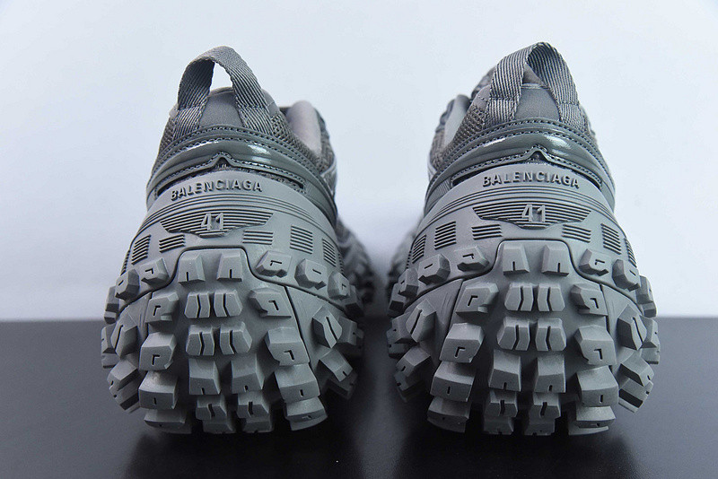 BC DEFENDER RUBBER PLATFORM SNEAKERS