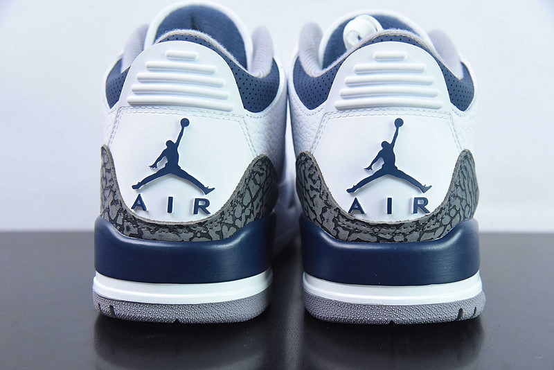 Air Jordan 3 "Midnight Navy" CT8532-140