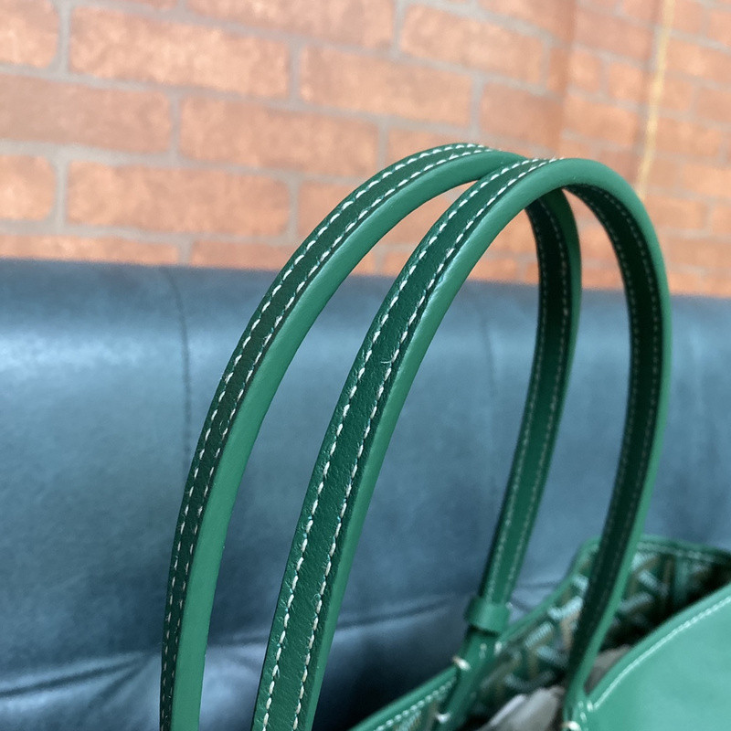 Go*ard purse