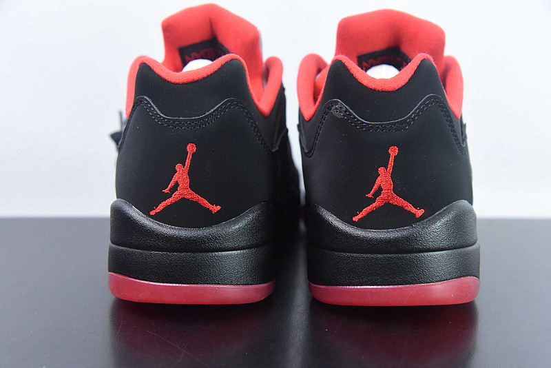 Air Jordan 5 Retro Low 