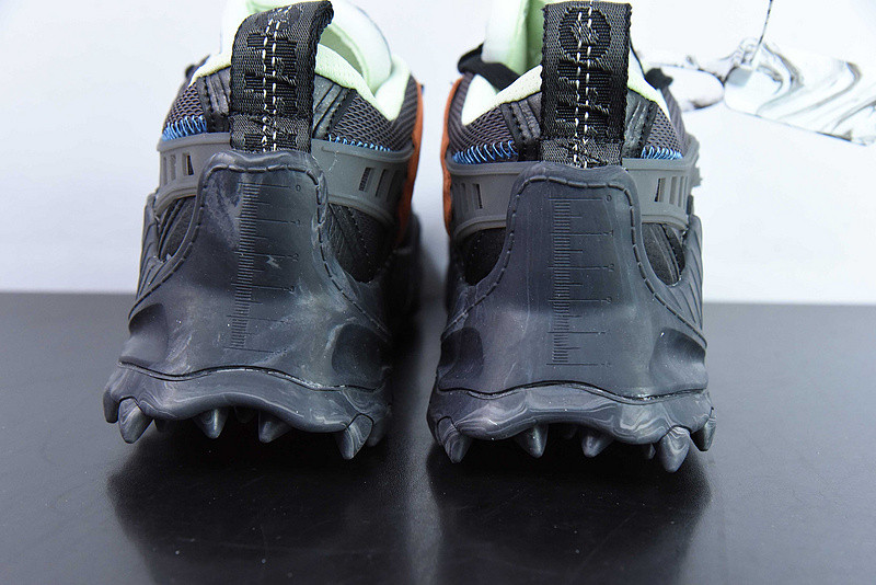 OF C/O ODSY-1000 SNEAKER