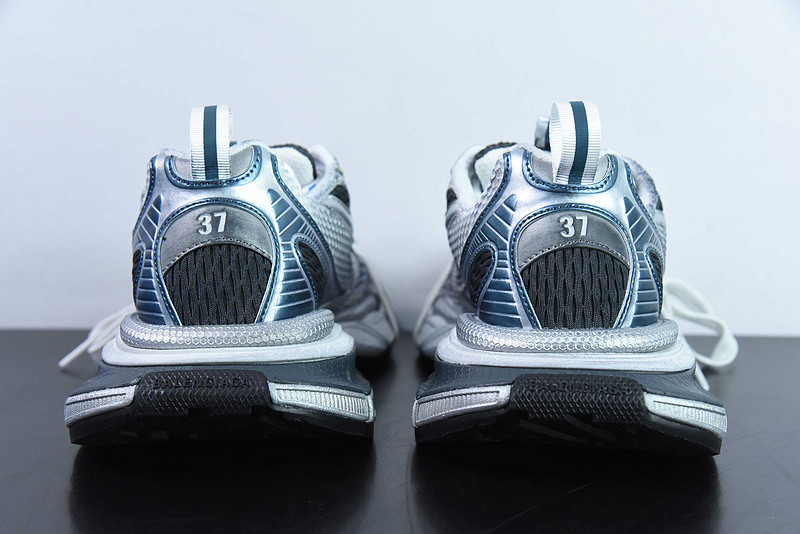 BC 3XL SNEAKER