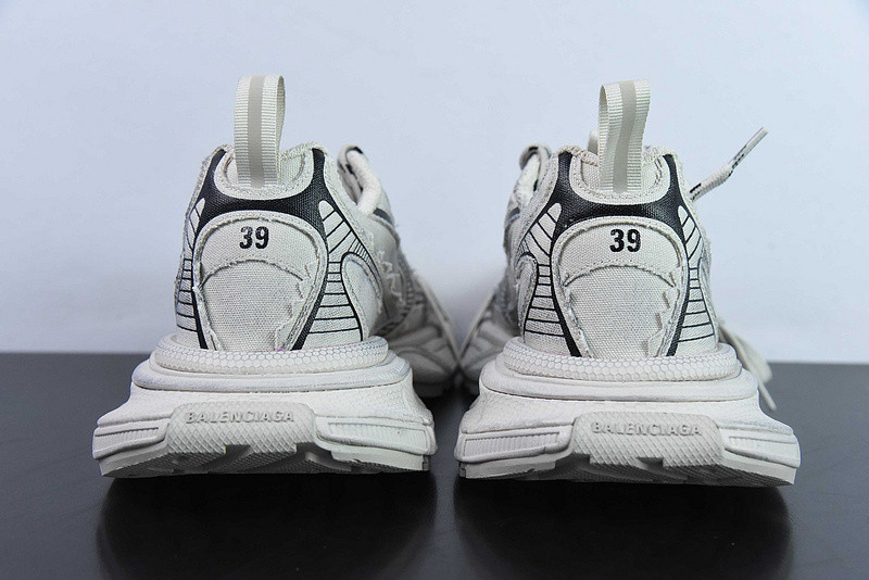 BC 3XL SNEAKER