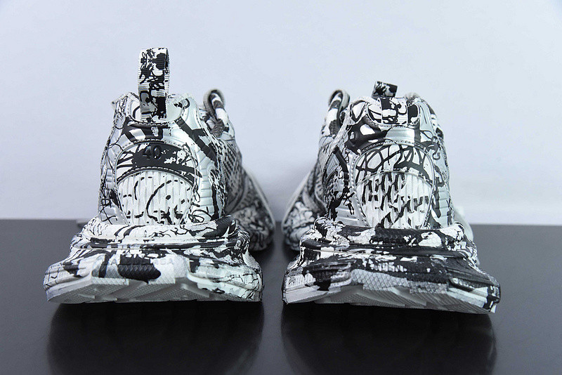 BC 3XL SNEAKER