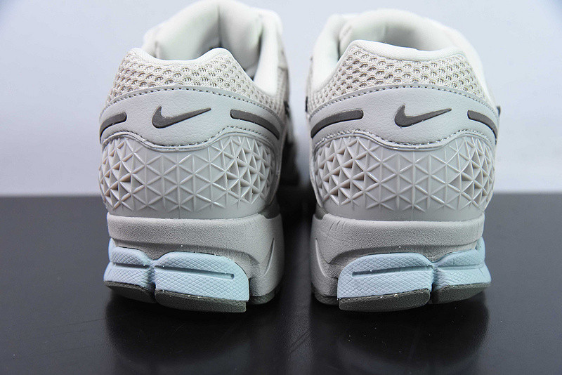 Nike Zoom Vomero 5 Light Orewood Brown FZ3653-104