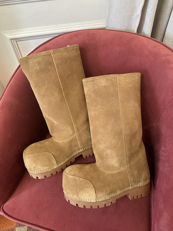 BC BOOTS