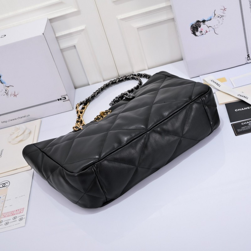 Ch*el purse
