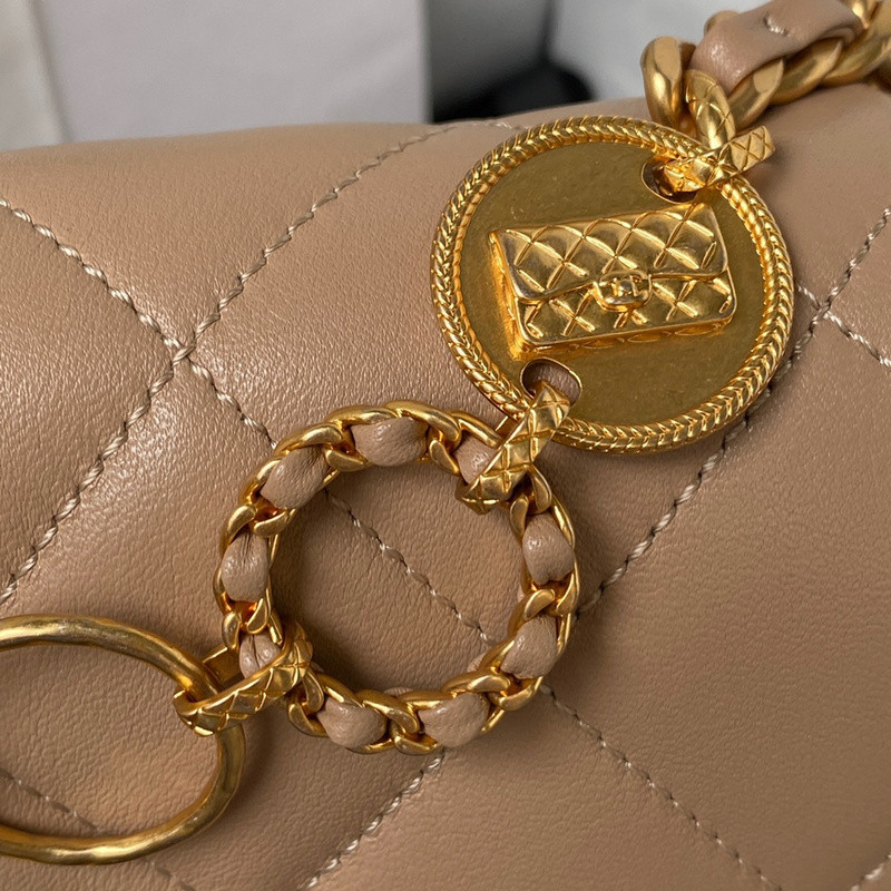 Ch*el purse