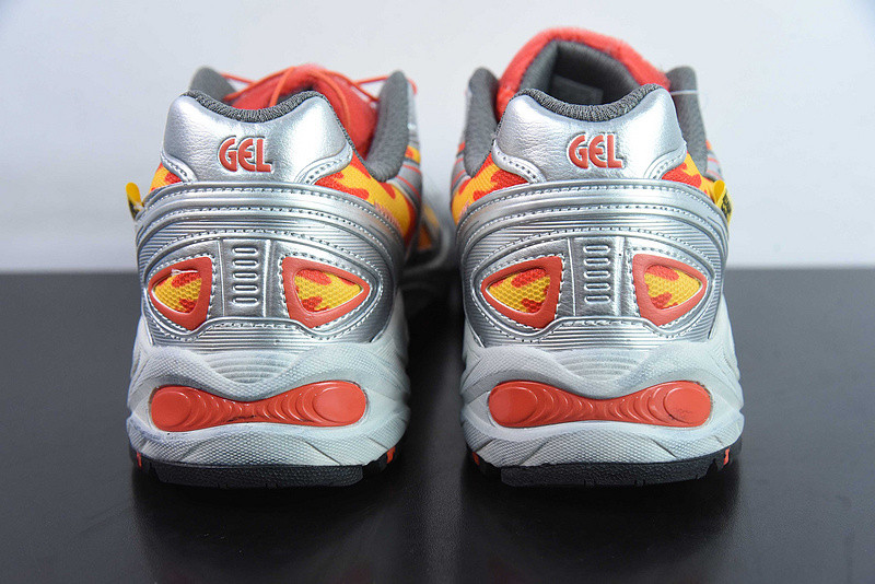 ASICS TroubleSmile X Gel Kahana TR V4