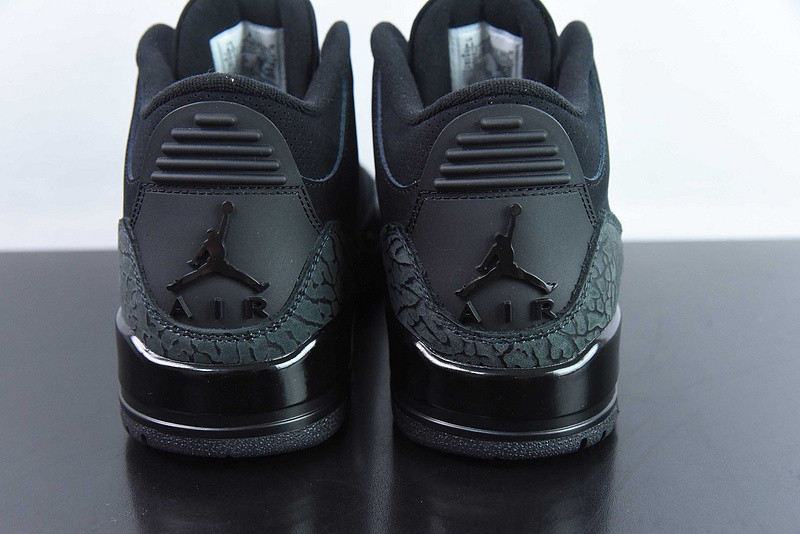 Air Jordan 3 "Black Cat" 2025 CT8532-001