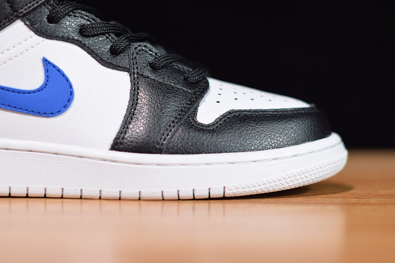 AIR JORDAN 1 MID MULTI-COLOR SWH(GS) 554725-052