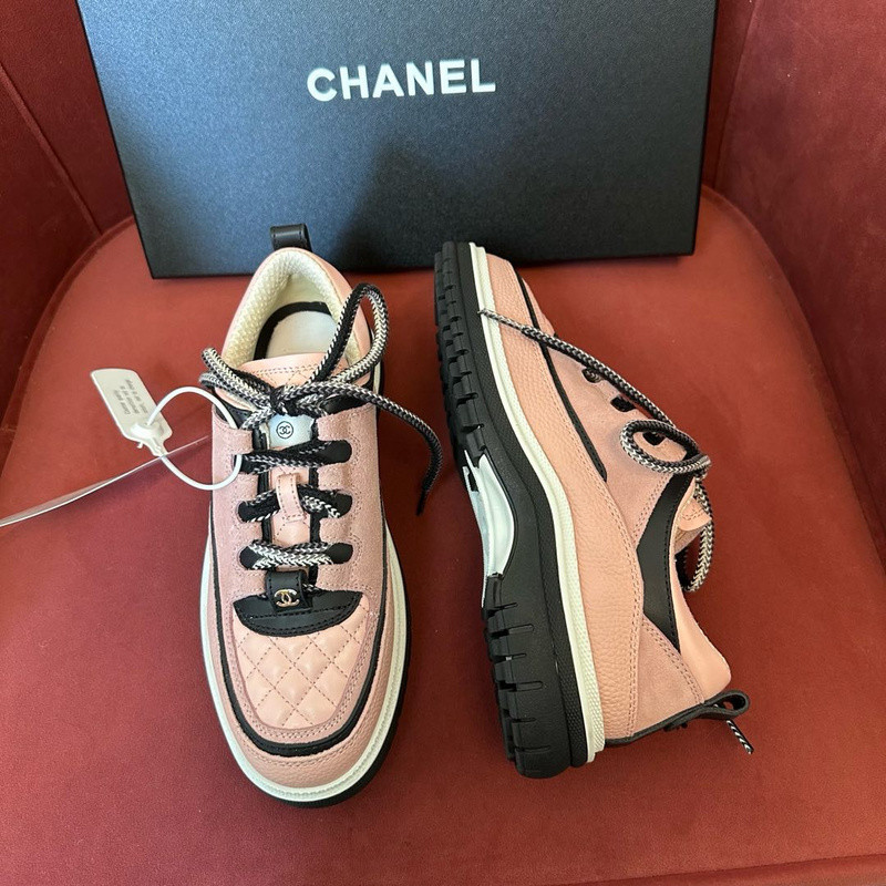Ch*el sneaker