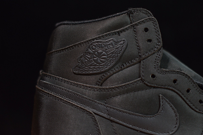 AIR JORDAN 1 RETRO HIGH PARIS SAINT GERMAIN AR3254-001