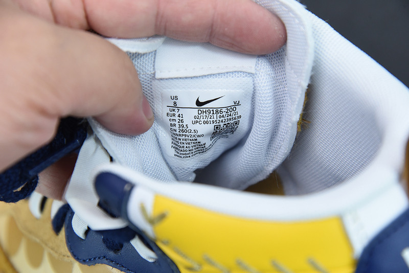 SACAI X NIKE LDWAFFLE X JEAN PAUL GAULTIER DD9186-200