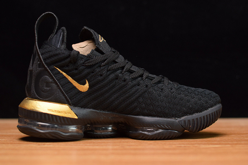 NIKE LEBRON 16 DRESSED FOR A KING BQ5970-007