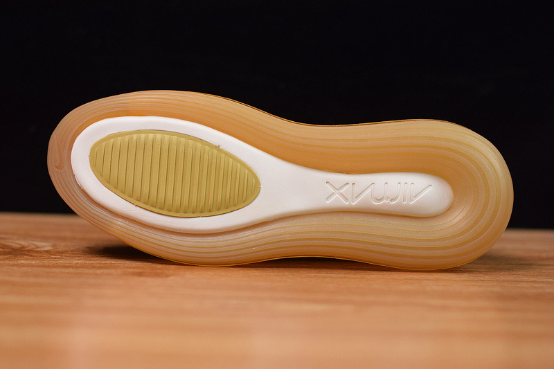 NIKE AIR MAX 720 RETRO