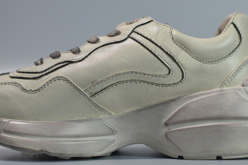 G*u*i rhyton sneaker