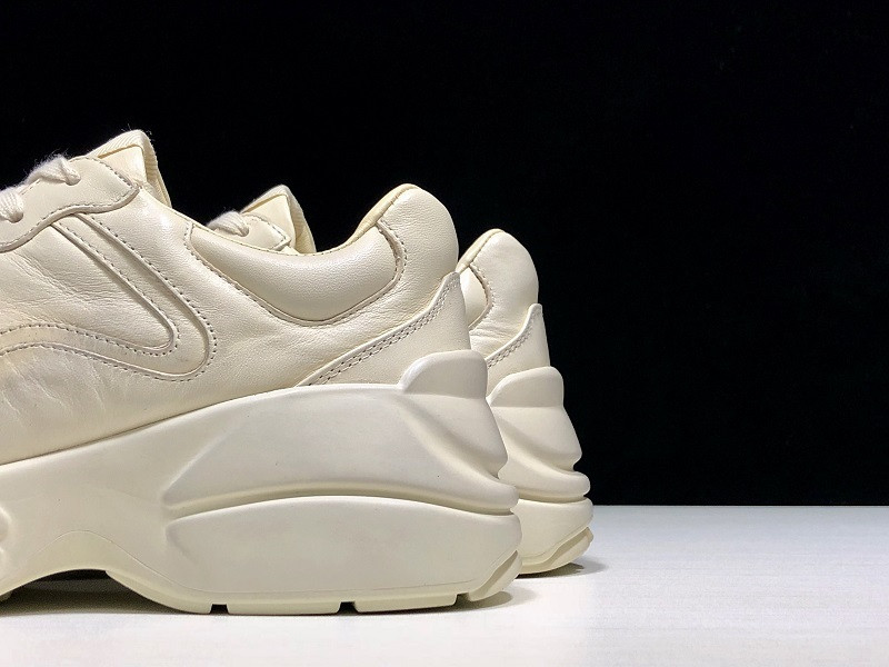 GUC RHYTON VINTAGE TRAINER SNEAKER 498916 A9L00 9523