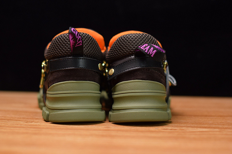 G*u*i sneaker