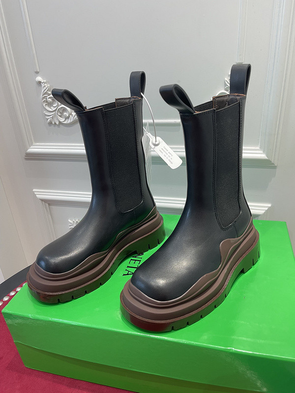 BOTTEGA VENETA SNEAKER