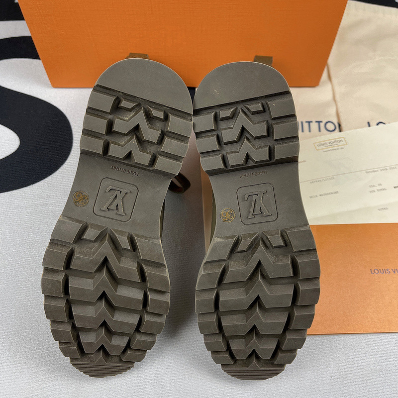 LVT BOOTS