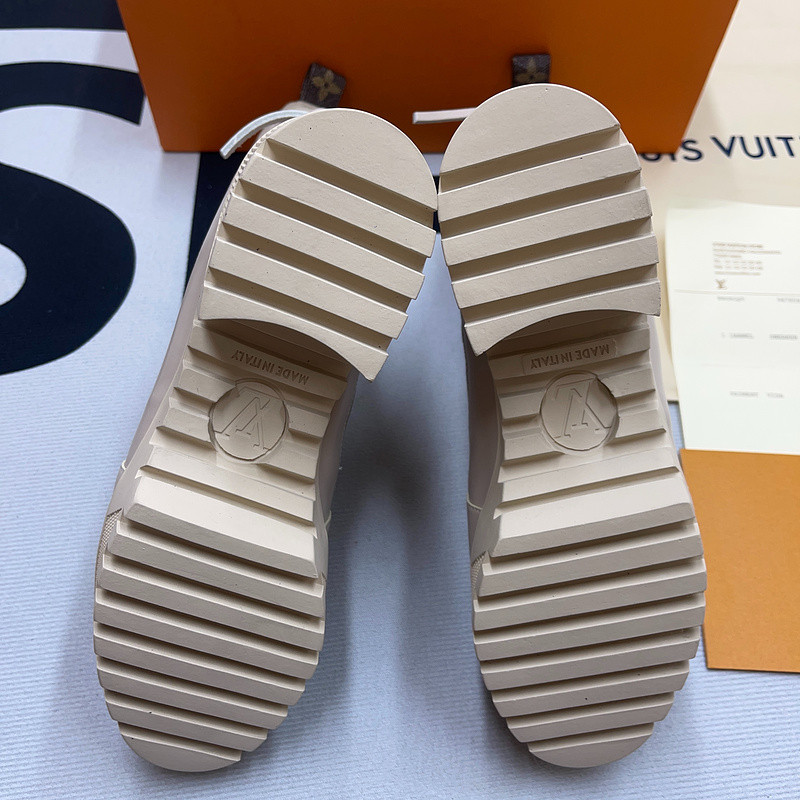 LVT BOOTS