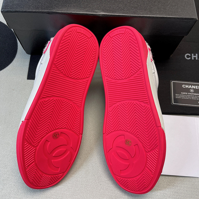 Chanel Sneaker