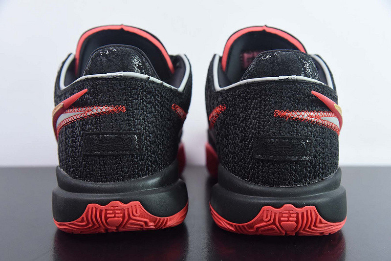 Nike LeBron 20 "Trinity" DJ5423-001