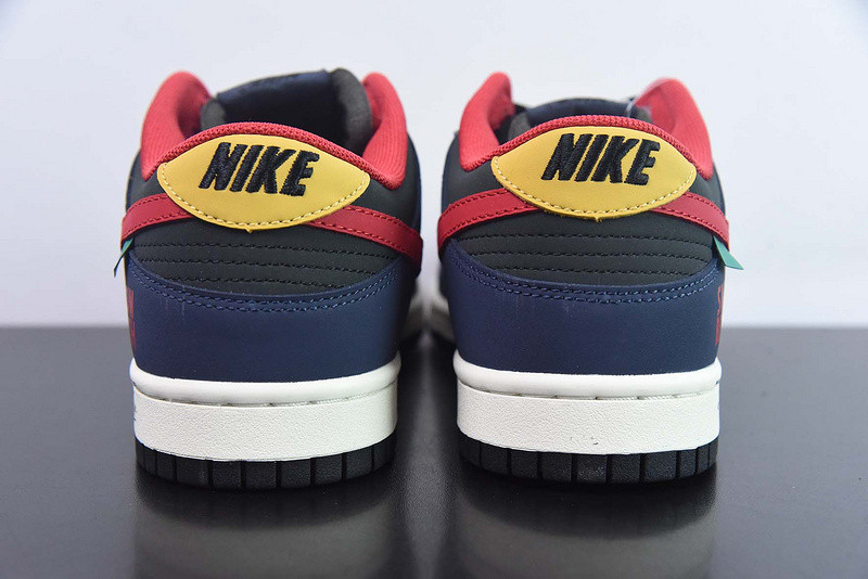 Otomo Katsuhiro x Nk SB Dunk Low "Steamboy OST" KK6388-639