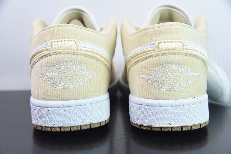 Air Jordan 1 Low SE Canvas FN3722-701