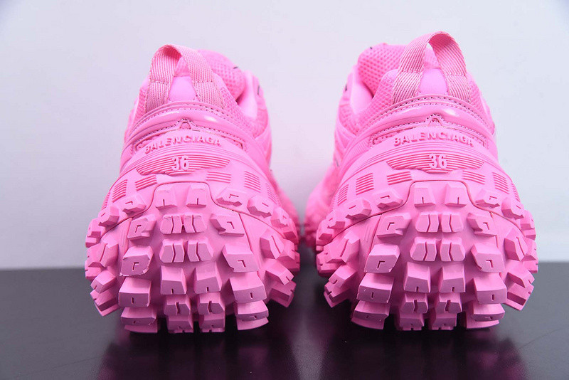 BC DEFENDER RUBBER PLATFORM SNEAKERS