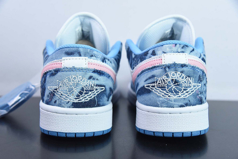 Air Jordan 1 Low “Washed Denim” DM8947-100