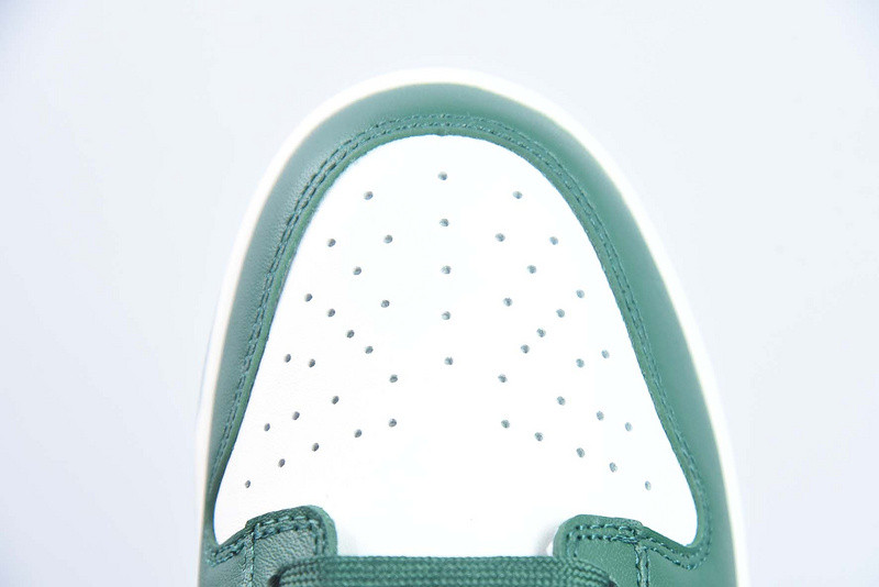 Nike Dunk Low "Gorge Green/Navy" DD1503-300