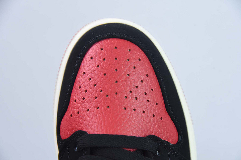 Air Jordan 1 Low Quai 54 (2023) FQ6703-100