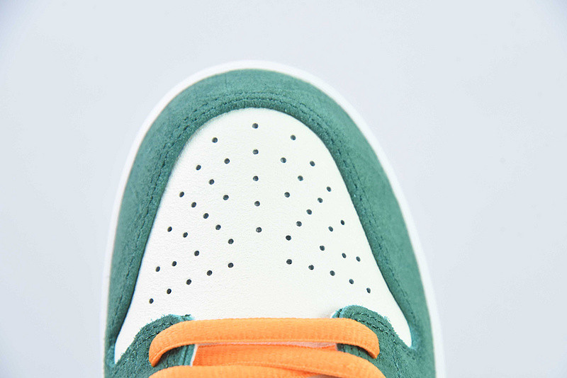 Nike Dunk Low Pro SB