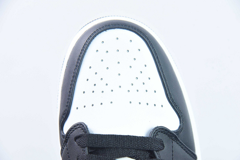 Air Jordan 1 Mid Panda Elephant FB9911-001
