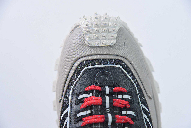 MONcler Trailgrip Gore-Tex