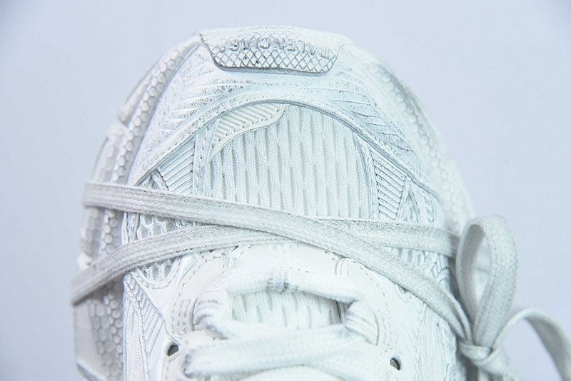 BC 3XL SNEAKER