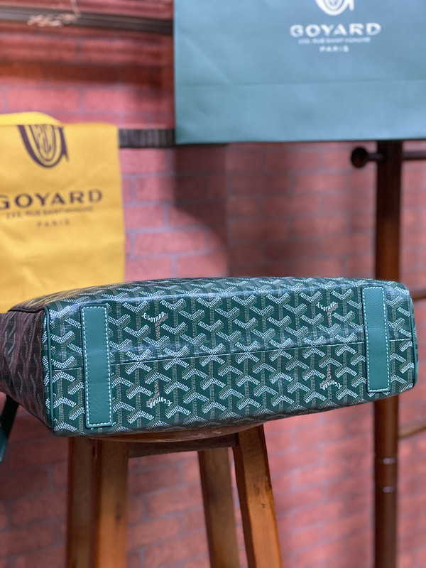 Go*ard purse